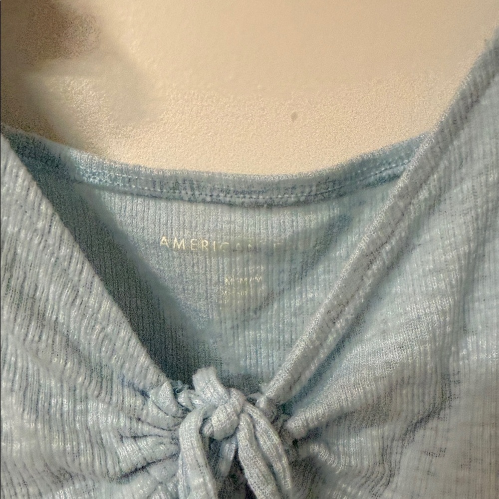 American Eagle Outfitters Sky Blue Tie-Front Crop Top - Picture 2 of 2